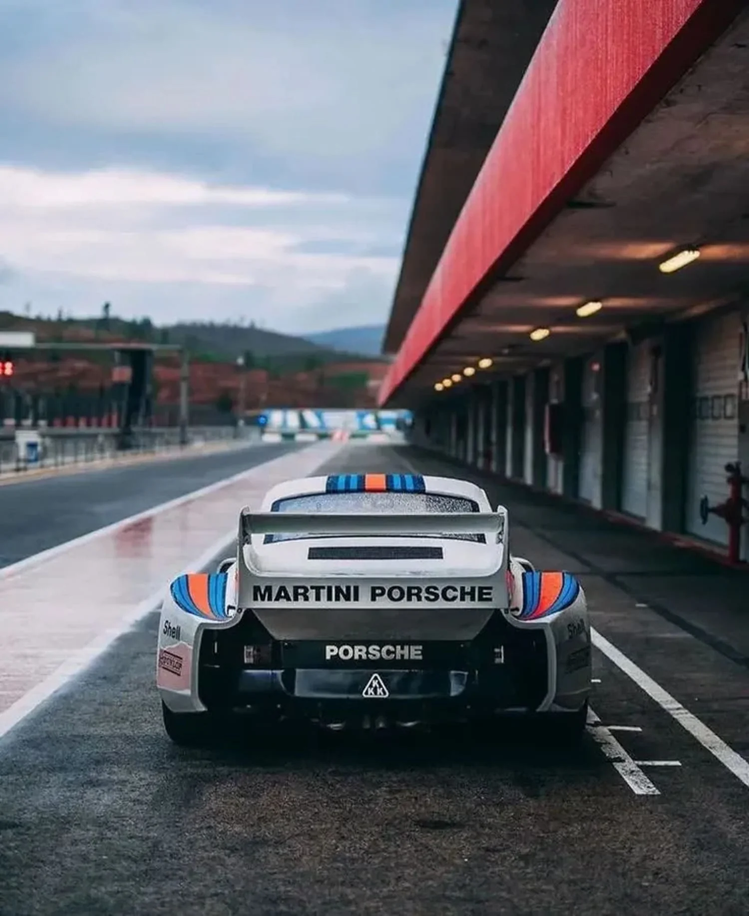 80s Retro Martini Porsche 935 | Vintage Motorsport - Image 4