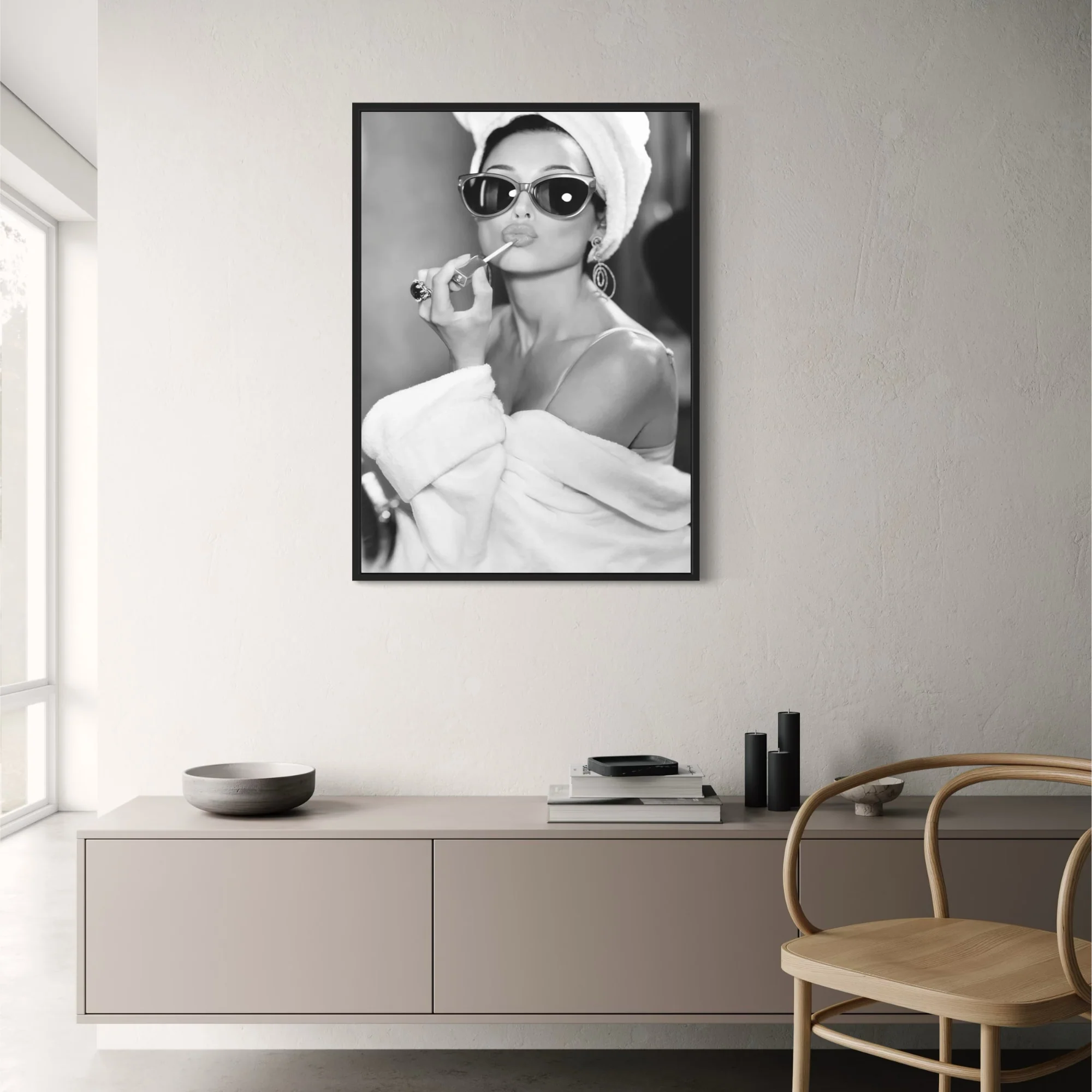 Audrey Hepburn | Lipstick Glamour | Vintage Style - Image 2