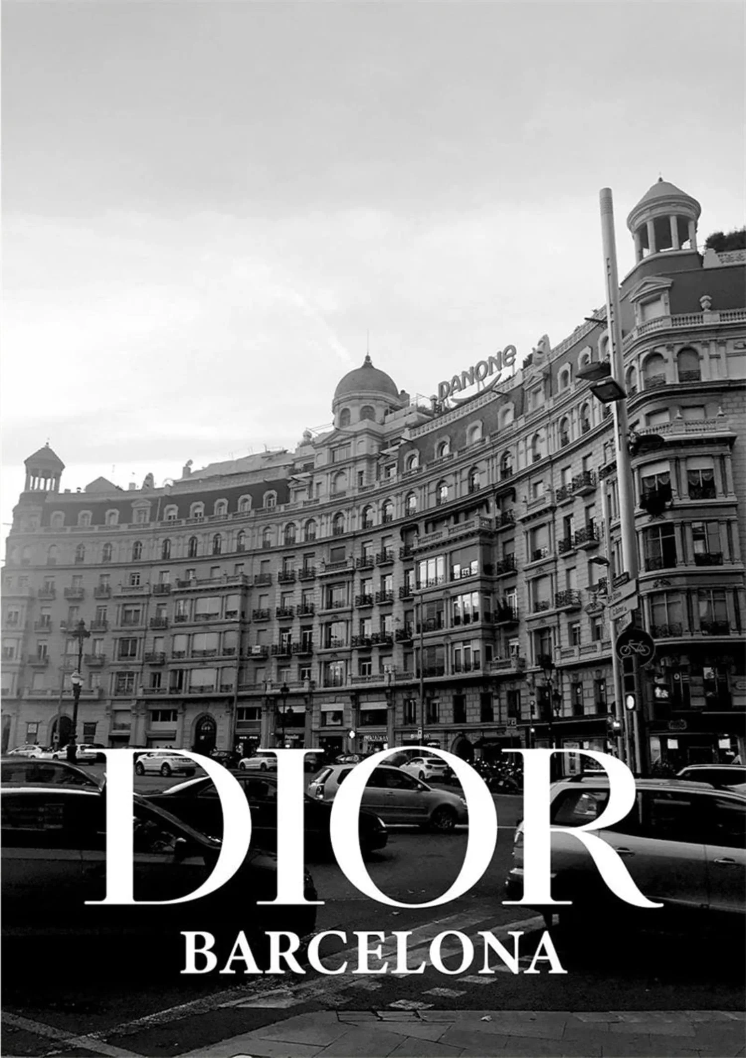 Dior Barcelona | Vibrant Fashion Scene - Image 4