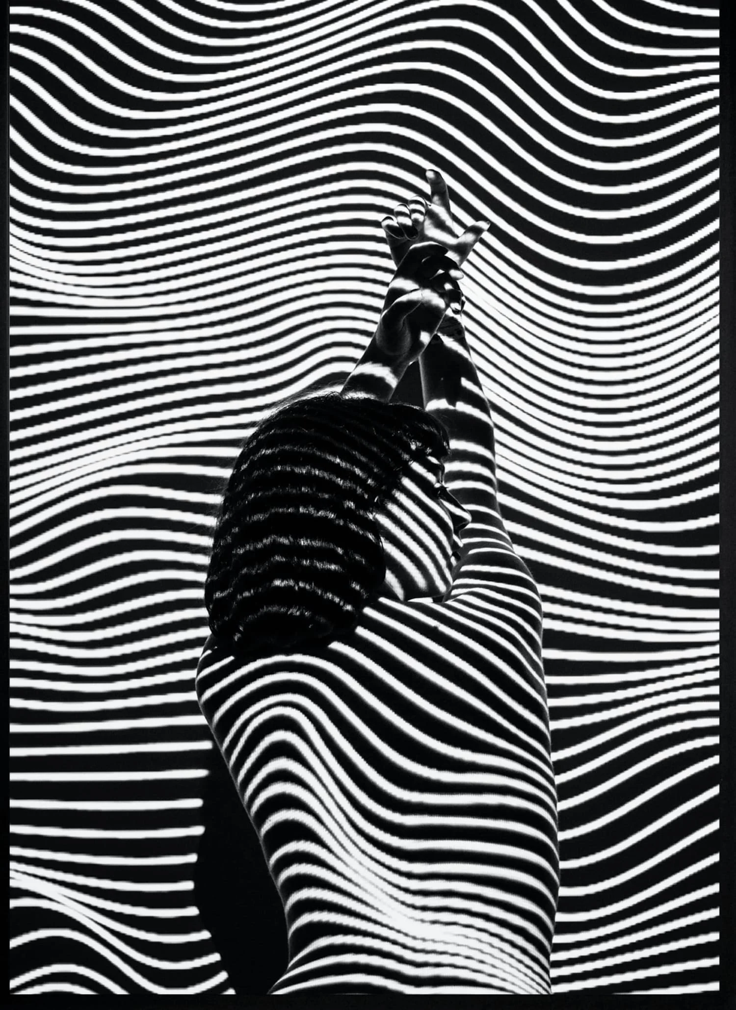 Girl with Striped Pattern - Image 4
