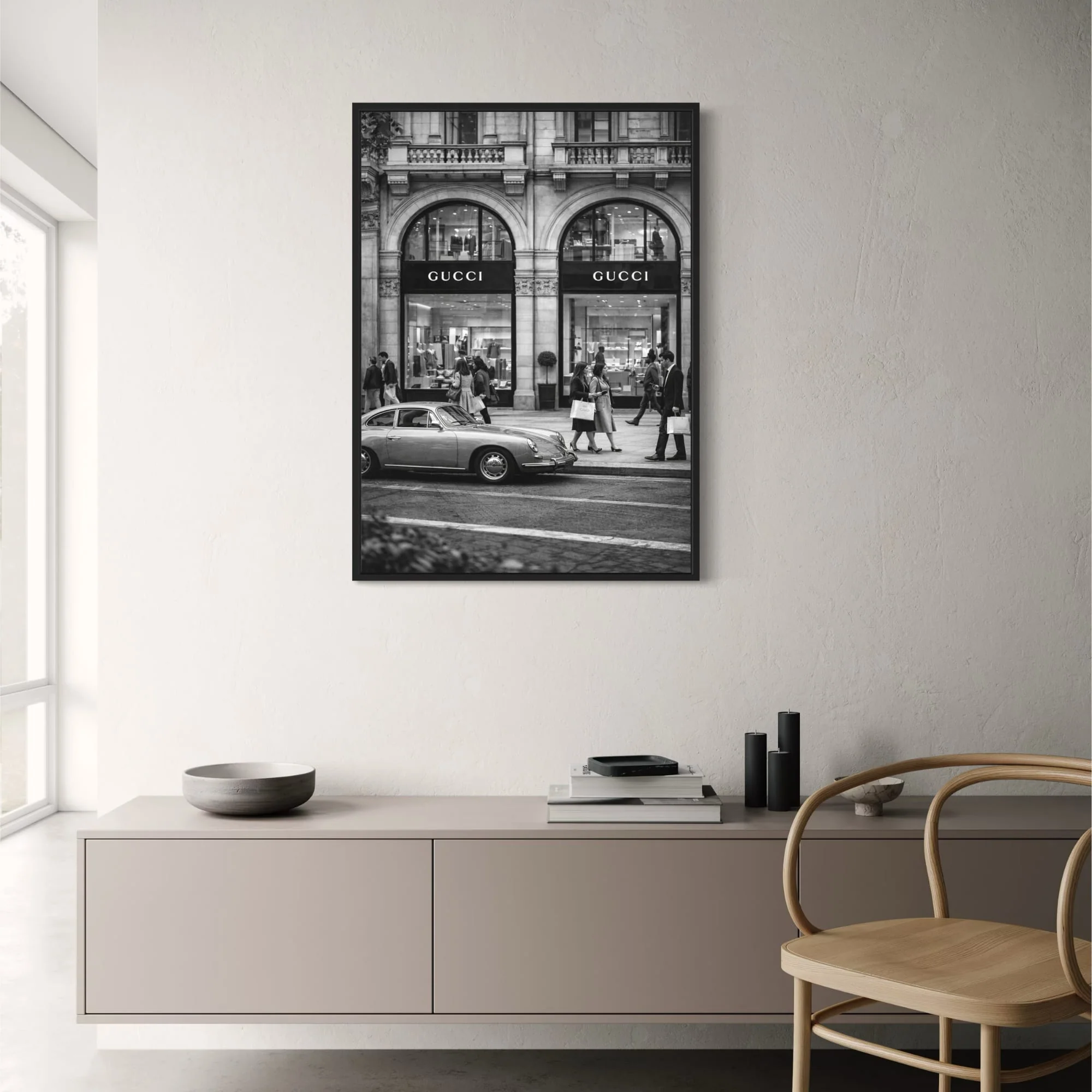 Gucci Store - Image 2