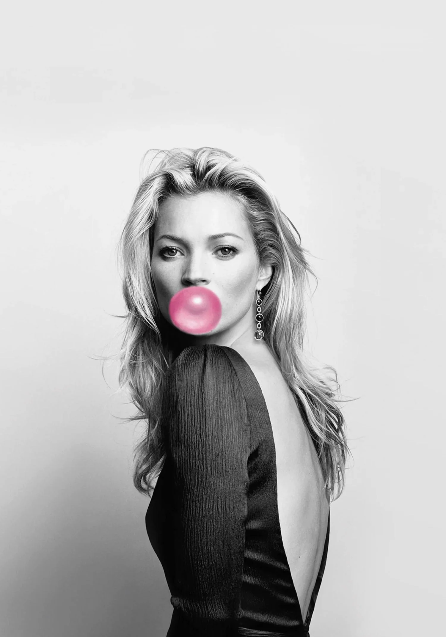 Kate Moss | Bubblegum Fashion Portrait - Image 4