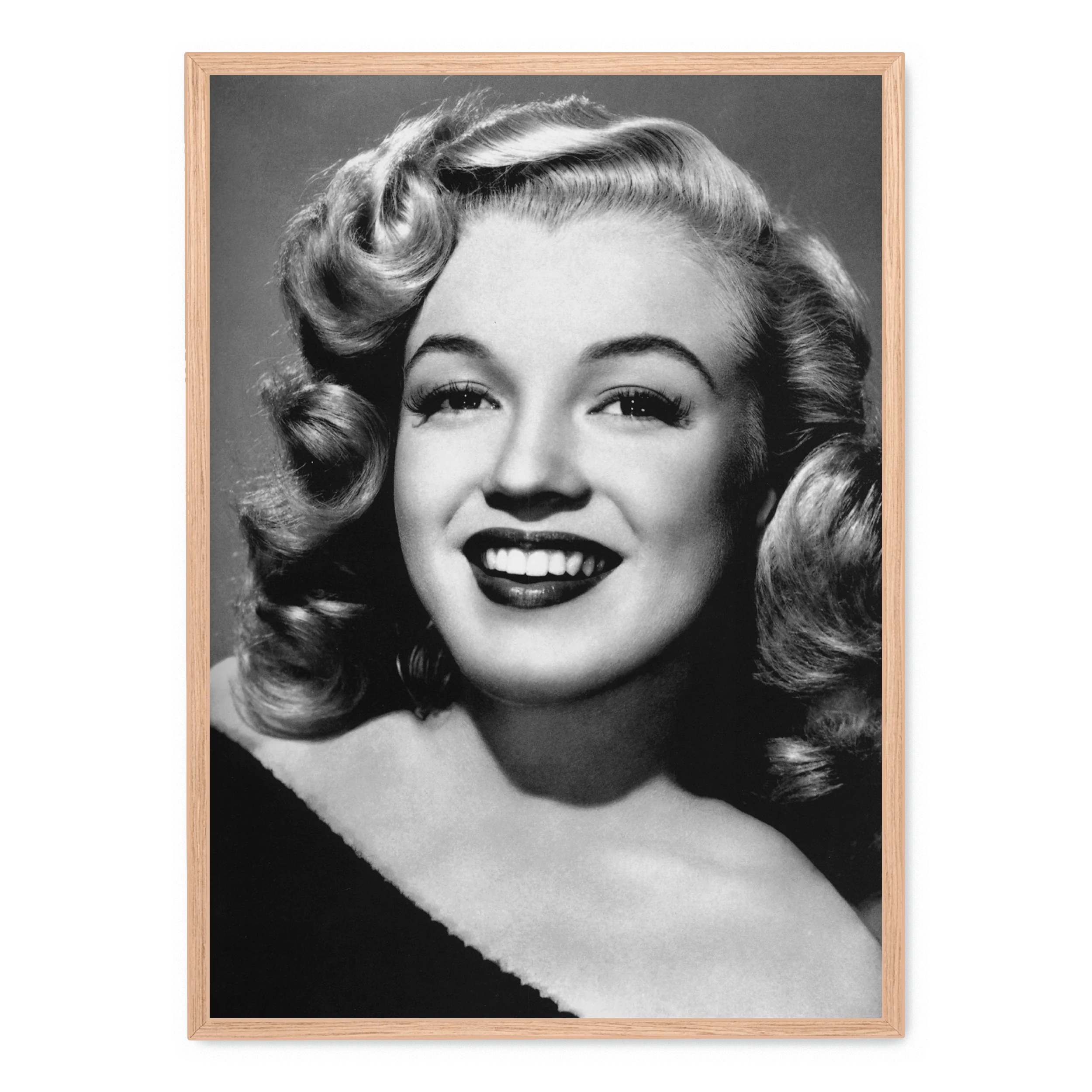 Marilyn Monroe | Iconic Smile | Vintage Glamour - Image 3
