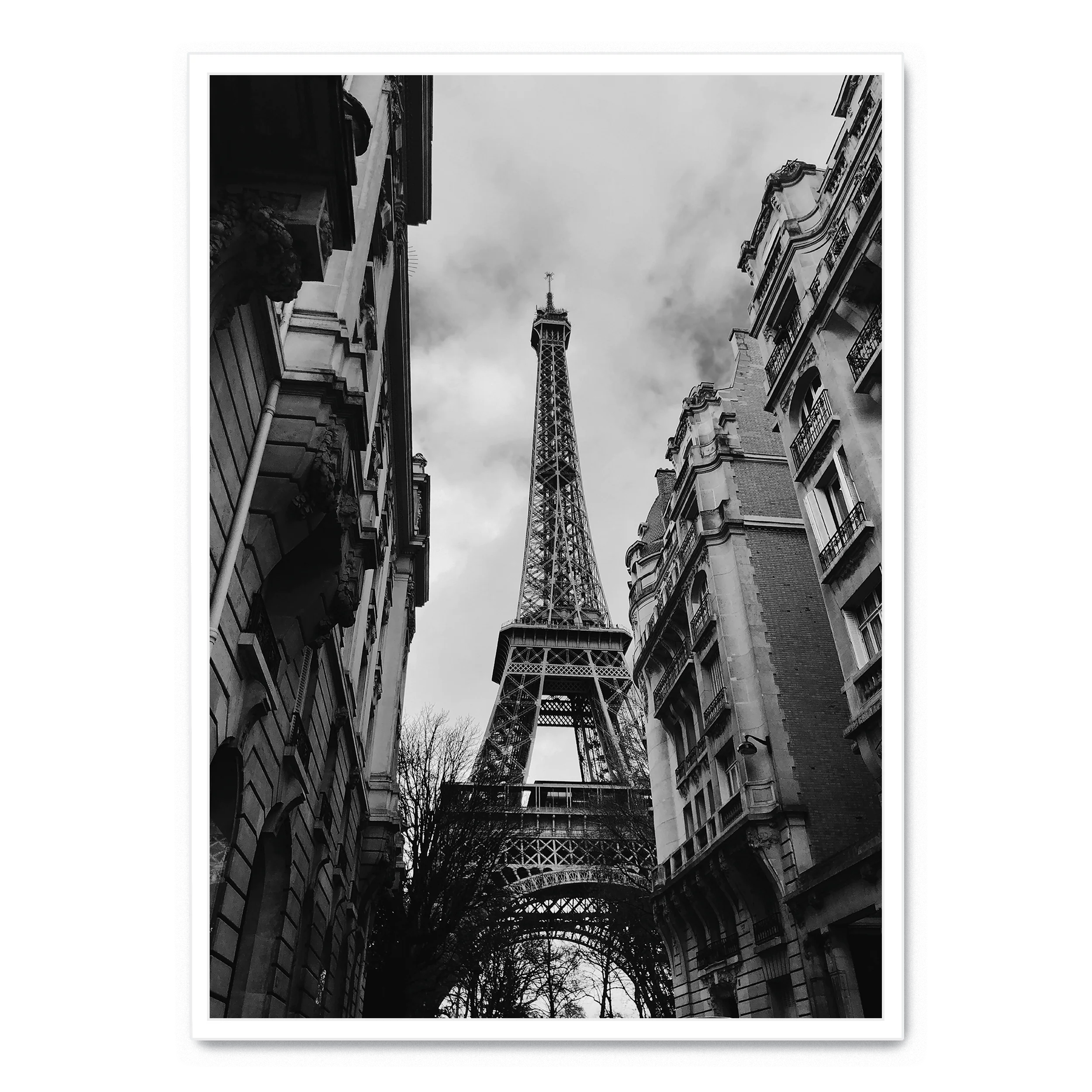 Eiffel Tower | Iconic Paris Landmark - Image 2
