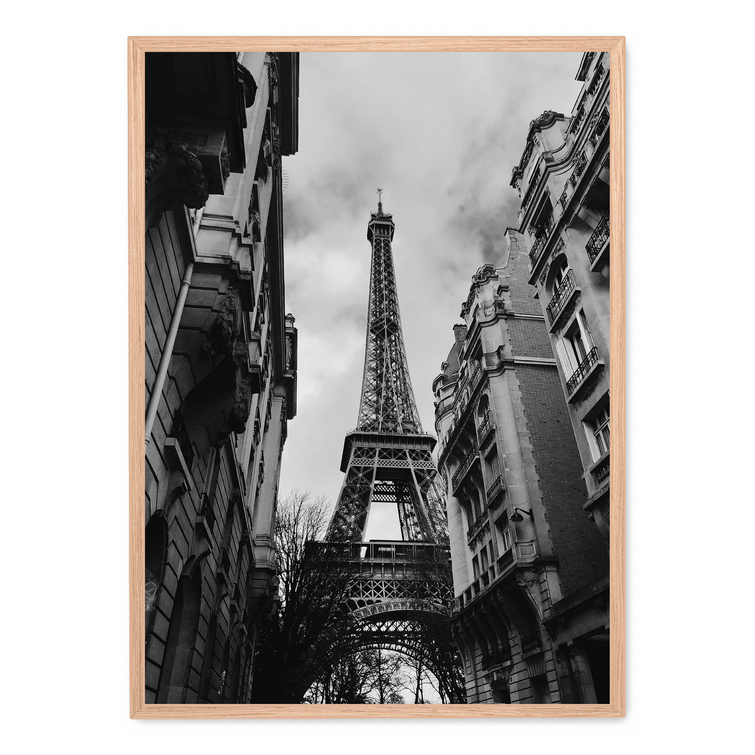 Eiffel Tower | Iconic Paris Landmark - Image 3